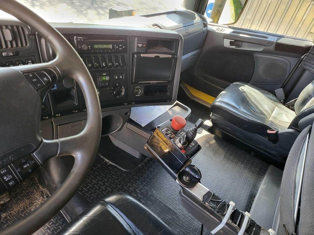 Scania R620 6X2*4 - Kravas automašīna pašizgāzējs: foto 3 Scania R620 6X2*4 - Kravas automašīna pašizgāzējs: foto 3