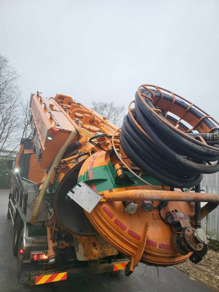 Volvo FH500 6X2 ADR KORP&SON  - Asenizācijas mašīna: foto 3 Volvo FH500 6X2 ADR KORP&SON  - Asenizācijas mašīna: foto 3