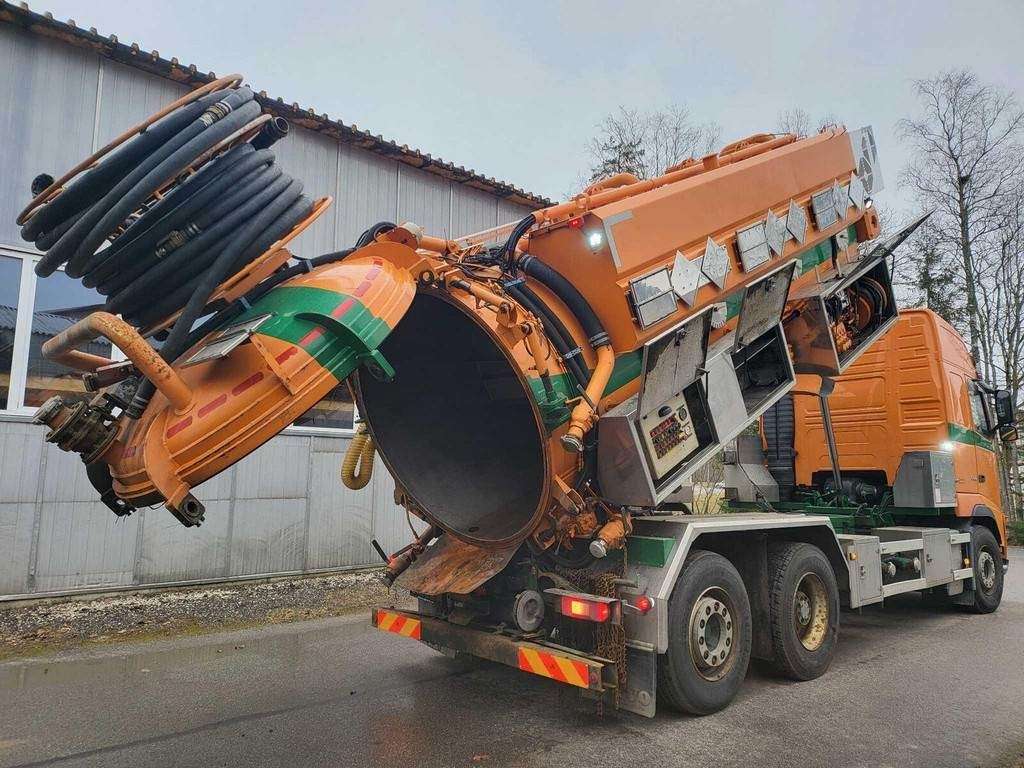 Volvo FH500 6X2 ADR KORP&SON  - Asenizācijas mašīna: foto 4 Volvo FH500 6X2 ADR KORP&SON  - Asenizācijas mašīna: foto 4