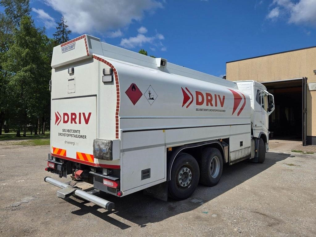 Volvo FH540 6x2 ADR - Autocisterna: foto 4 Volvo FH540 6x2 ADR - Autocisterna: foto 4