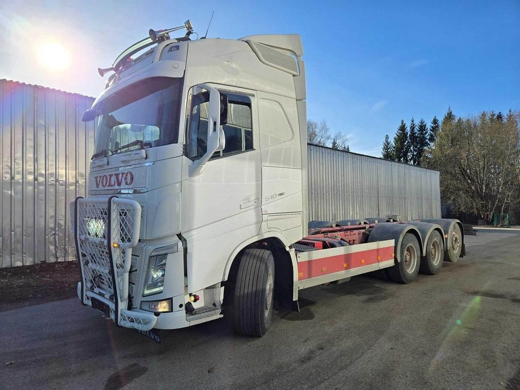 Volvo FH540 8X4 CHASSY - Šasija kravas automašīna: foto 1 Volvo FH540 8X4 CHASSY - Šasija kravas automašīna: foto 1