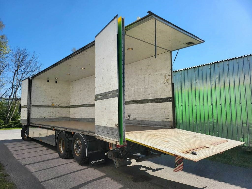 Volvo FM 420 6X2*4 SIDEOPENING 315kW - Kravas automašīna ar slēgto virsbūvi: foto 1 Volvo FM 420 6X2*4 SIDEOPENING 315kW - Kravas automašīna ar slēgto virsbūvi: foto 1