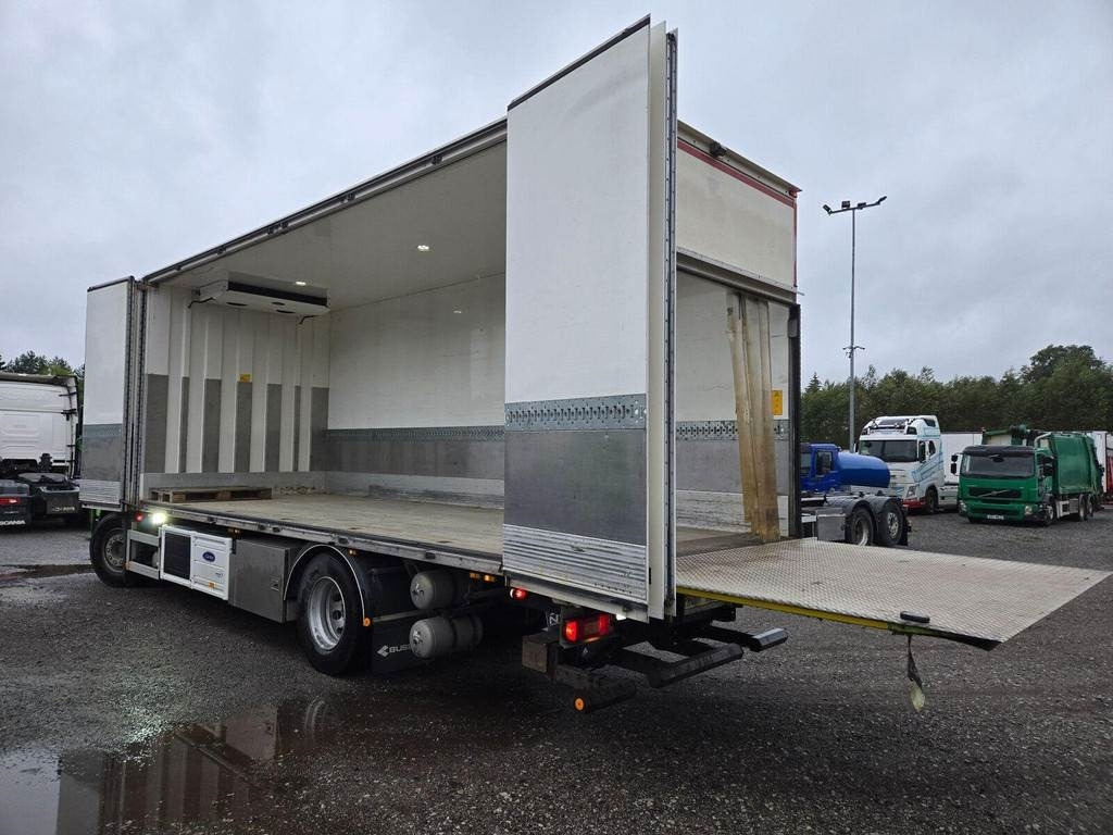 Volvo FM370 4X2 CARRIER 1150 SIDEOPENING  - Kravas automašīna refrižerators: foto 3 Volvo FM370 4X2 CARRIER 1150 SIDEOPENING  - Kravas automašīna refrižerators: foto 3