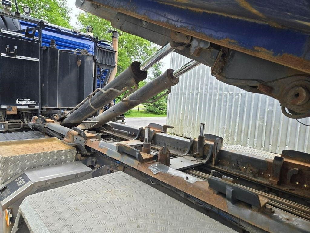 Volvo FMX460 4X4-2 MULTILIFT - Pacēlājs ar āķi: foto 3 Volvo FMX460 4X4-2 MULTILIFT - Pacēlājs ar āķi: foto 3