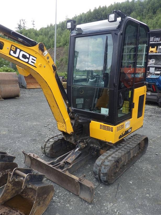 JCB 19 C-1 - Mini-ekskavators: foto 2 JCB 19 C-1 - Mini-ekskavators: foto 2
