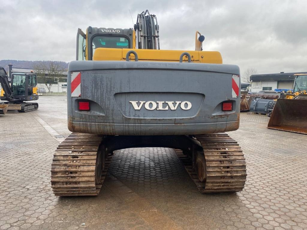 Volvo EC 180 B LC - Kāpurķēžu ekskavators: foto 4 Volvo EC 180 B LC - Kāpurķēžu ekskavators: foto 4