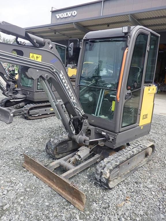 Volvo EC 20 E  - Mini-ekskavators: foto 2 Volvo EC 20 E  - Mini-ekskavators: foto 2