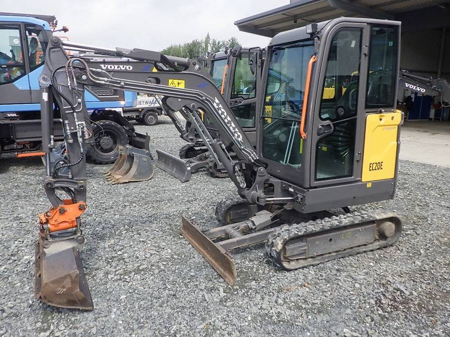 Volvo EC 20 E  - Mini-ekskavators: foto 1 Volvo EC 20 E  - Mini-ekskavators: foto 1