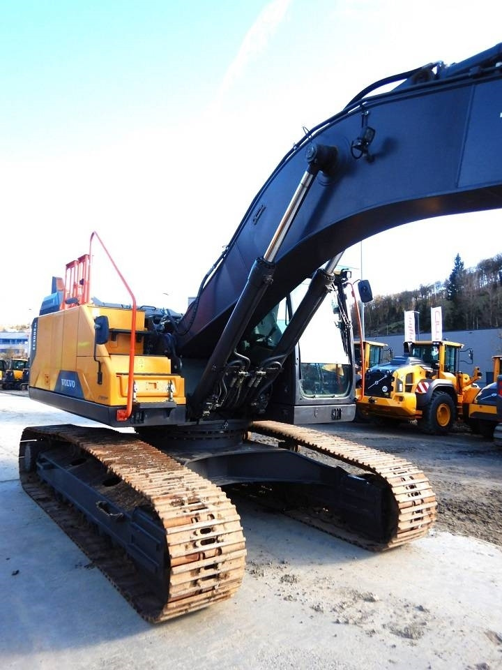 Volvo EC 300 E - Kāpurķēžu ekskavators: foto 4 Volvo EC 300 E - Kāpurķēžu ekskavators: foto 4