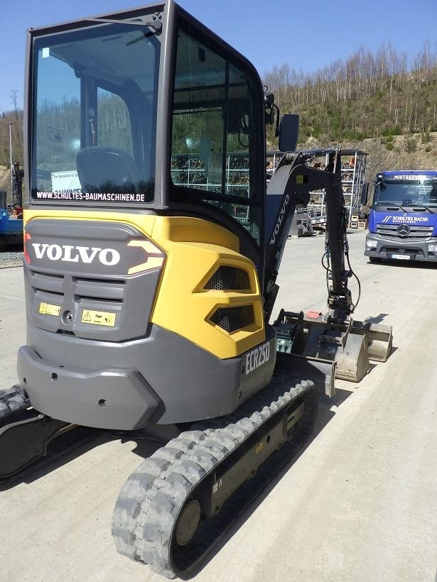 Volvo ECR 25 D - Mini-ekskavators: foto 4 Volvo ECR 25 D - Mini-ekskavators: foto 4