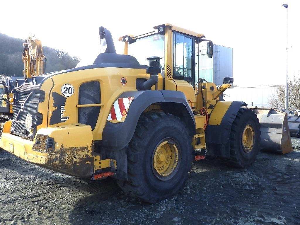 Volvo L 110 H - Riteņu iekrāvējs: foto 4 Volvo L 110 H - Riteņu iekrāvējs: foto 4