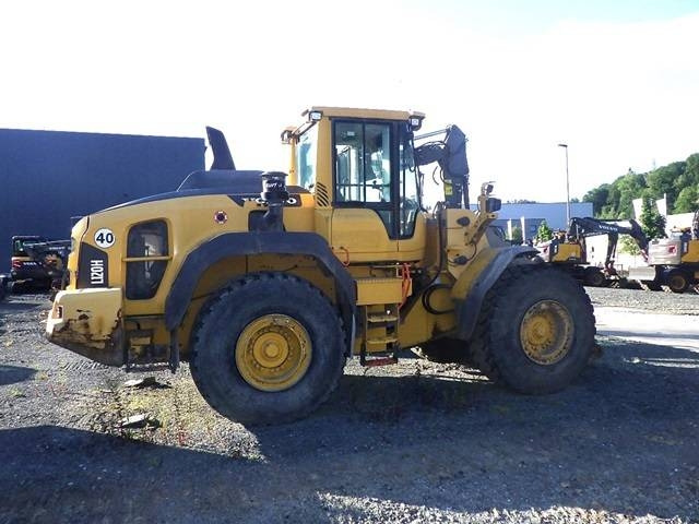 Volvo L 120 H - Riteņu iekrāvējs: foto 3 Volvo L 120 H - Riteņu iekrāvējs: foto 3