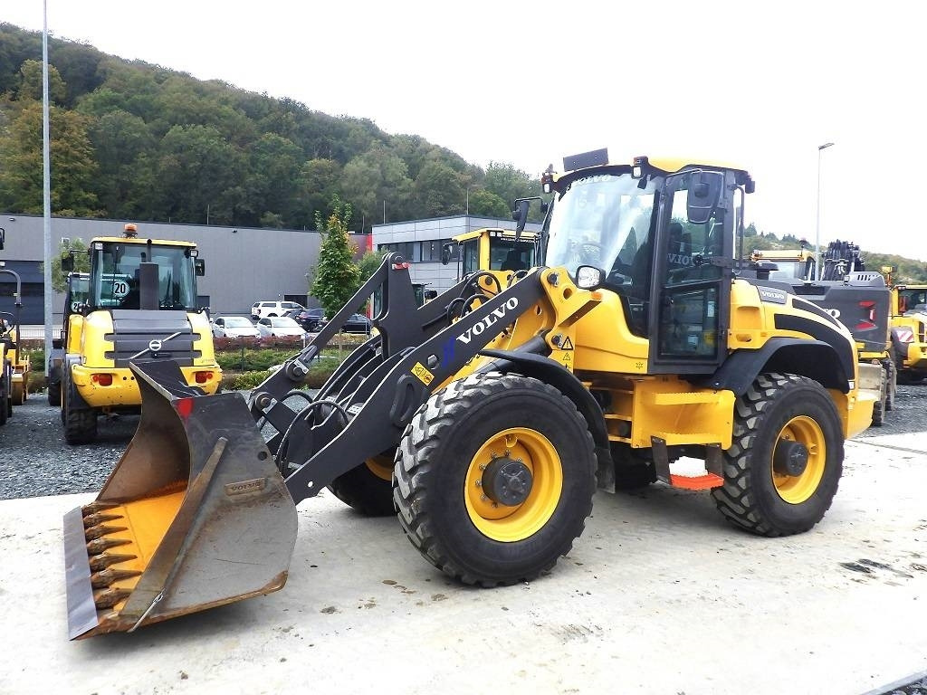 Volvo L 45 H - Riteņu iekrāvējs: foto 1 Volvo L 45 H - Riteņu iekrāvējs: foto 1