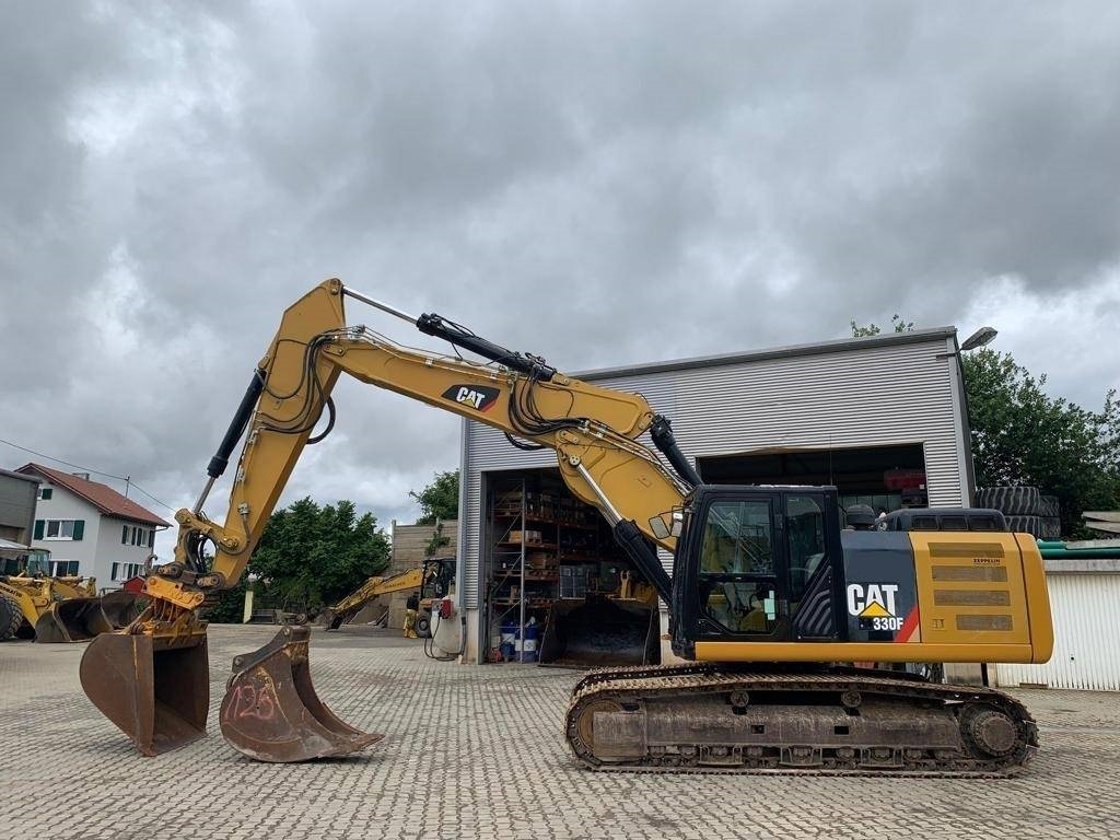 CAT 330FLN VAH - Kāpurķēžu ekskavators: foto 2 CAT 330FLN VAH - Kāpurķēžu ekskavators: foto 2