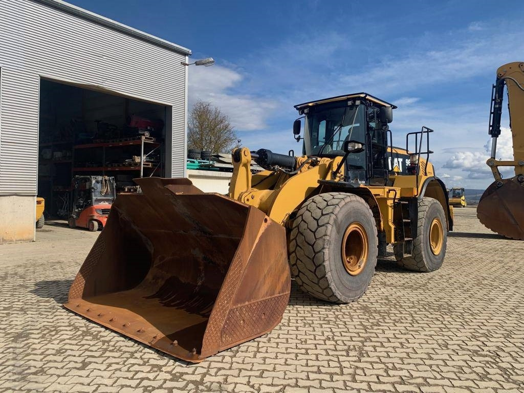 CAT 966K XE - Riteņu iekrāvējs: foto 1 CAT 966K XE - Riteņu iekrāvējs: foto 1
