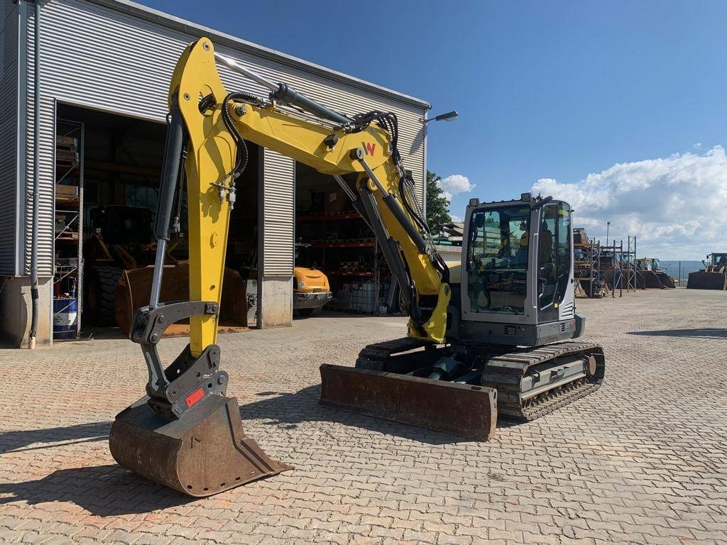 Wacker Neuson ET 90 - Mini-ekskavators: foto 1 Wacker Neuson ET 90 - Mini-ekskavators: foto 1