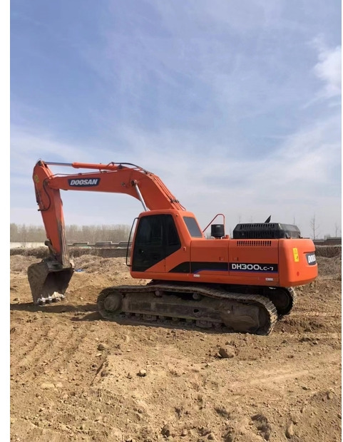 2019 Doosan DH300 - Kāpurķēžu ekskavators: foto 1 2019 Doosan DH300 - Kāpurķēžu ekskavators: foto 1