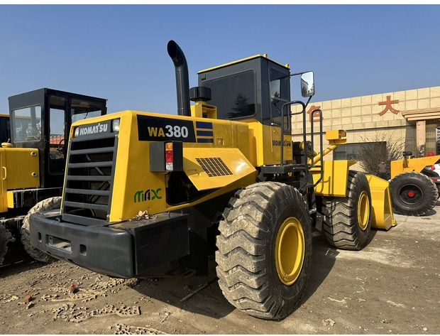 2020 Komatsu WA380 - Riteņu iekrāvējs: foto 3 2020 Komatsu WA380 - Riteņu iekrāvējs: foto 3