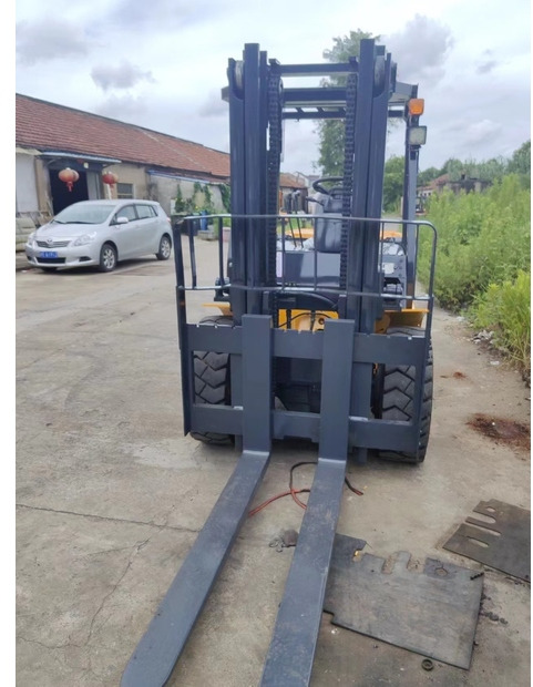 2021 Komatsu FD50 - Autokrāvējs: foto 4 2021 Komatsu FD50 - Autokrāvējs: foto 4