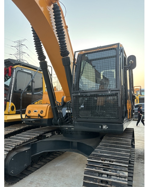 2022 Hyundai 225 - Kāpurķēžu ekskavators: foto 4 2022 Hyundai 225 - Kāpurķēžu ekskavators: foto 4