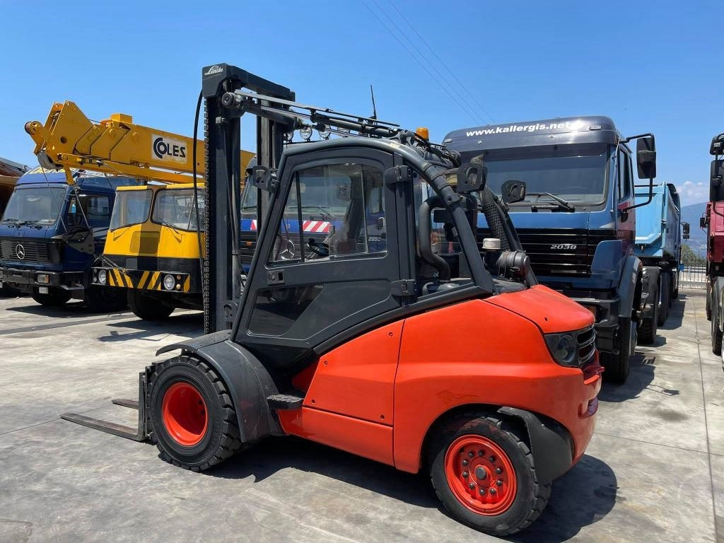 Linde H50D - Dīzeļiekrāvējs: foto 4 Linde H50D - Dīzeļiekrāvējs: foto 4