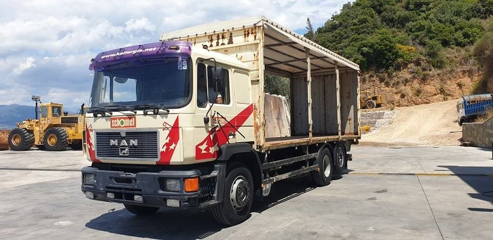MAN 26.422 - Kravas automašīna ar tentu: foto 5 MAN 26.422 - Kravas automašīna ar tentu: foto 5