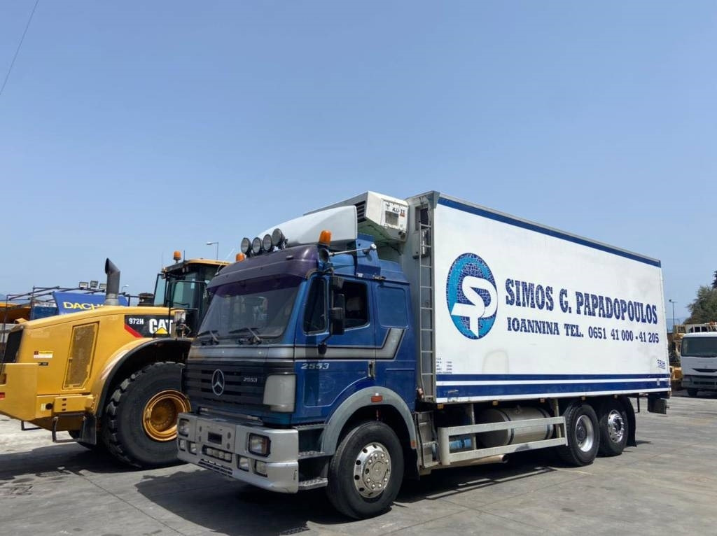 Mercedes-Benz 2553L  - Kravas automašīna refrižerators: foto 5 Mercedes-Benz 2553L  - Kravas automašīna refrižerators: foto 5