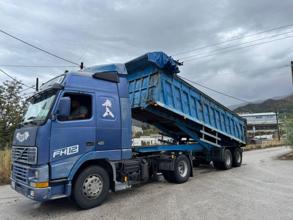 Volvo FH 12 420 - Kravas automašīna pašizgāzējs: foto 1 Volvo FH 12 420 - Kravas automašīna pašizgāzējs: foto 1