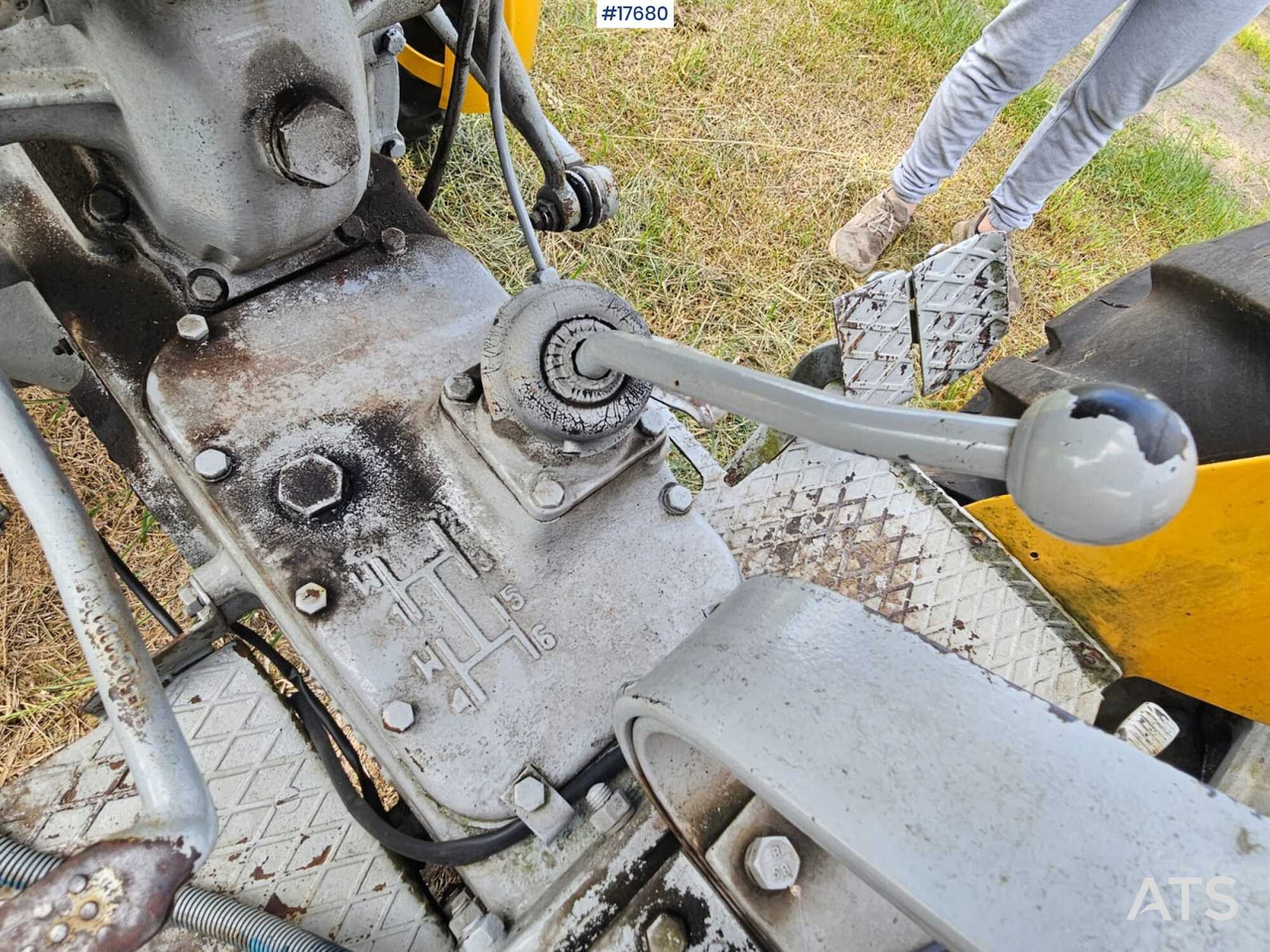 Traktors 1972 Ursus C 330: foto 11