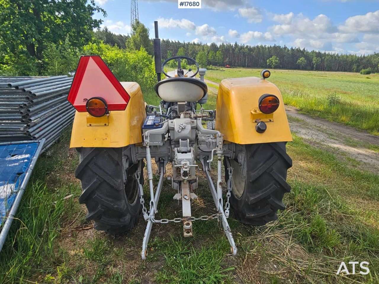 Traktors 1972 Ursus C 330: foto 14
