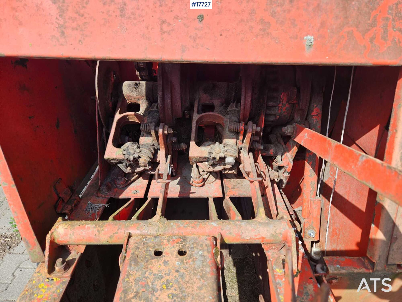 1988 Agromet Z 224 - Kīpu prese: foto 5 1988 Agromet Z 224 - Kīpu prese: foto 5