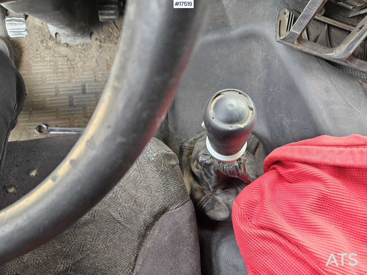 Kravas auto ar manipulatoru 1998 Scania 94G: foto 17