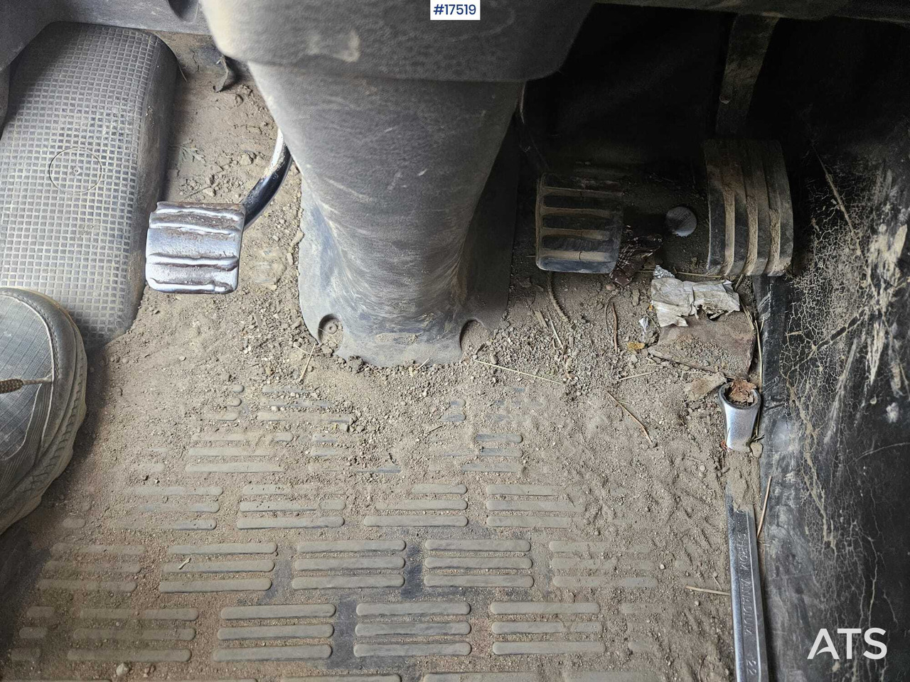 Kravas auto ar manipulatoru 1998 Scania 94G: foto 20