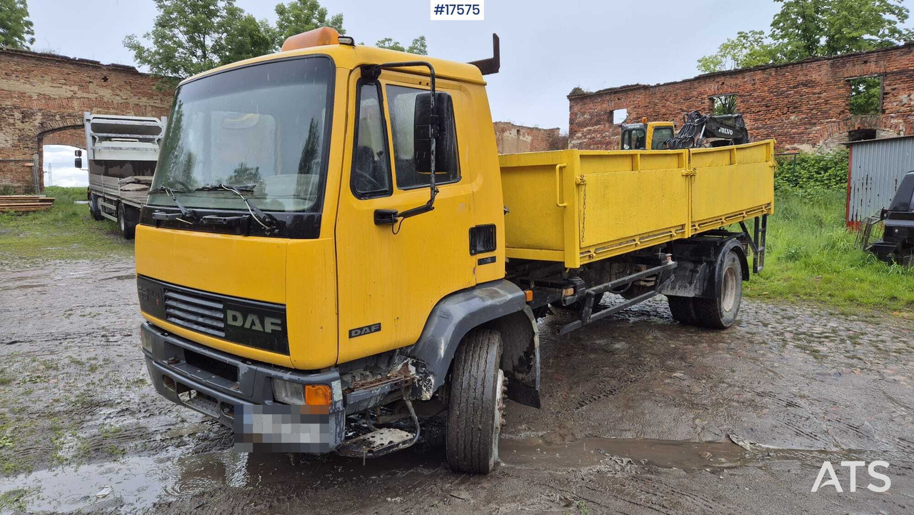 2001 DAF 55/100 TI - Kravas automašīna pašizgāzējs: foto 1 2001 DAF 55/100 TI - Kravas automašīna pašizgāzējs: foto 1