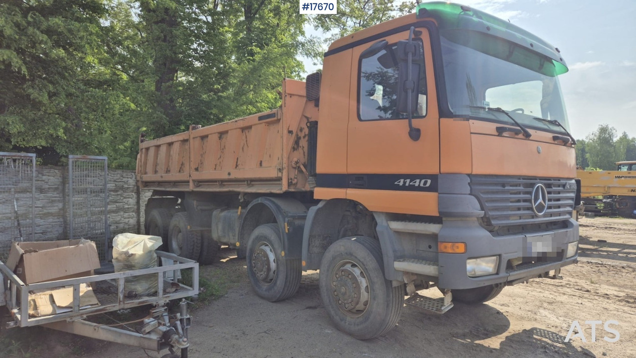 2002 Mercedes-Benz 4140 - Kravas automašīna pašizgāzējs: foto 4 2002 Mercedes-Benz 4140 - Kravas automašīna pašizgāzējs: foto 4