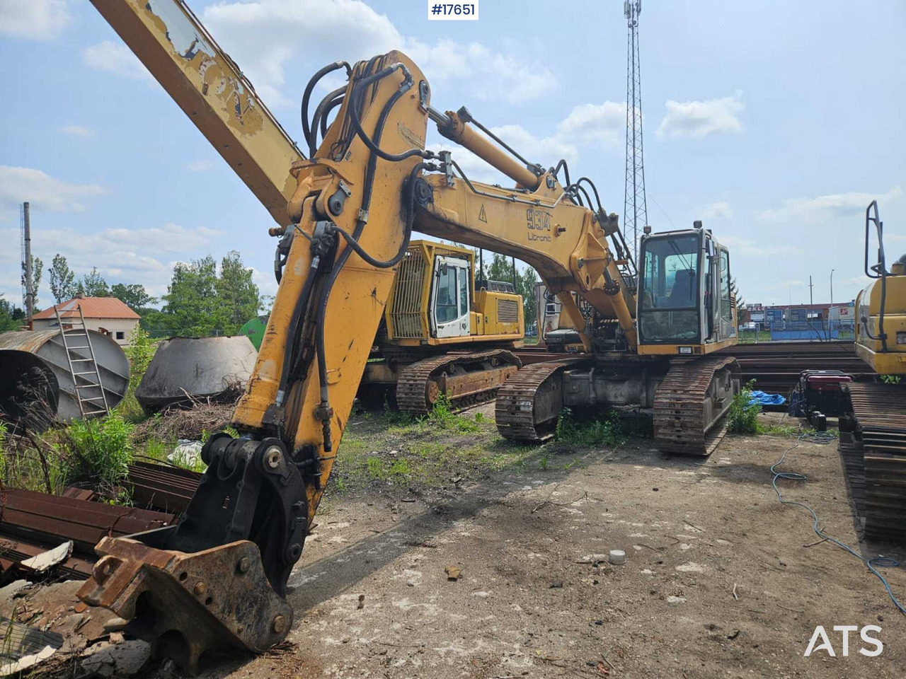 2003 Liebherr R934B - Kāpurķēžu ekskavators: foto 1 2003 Liebherr R934B - Kāpurķēžu ekskavators: foto 1