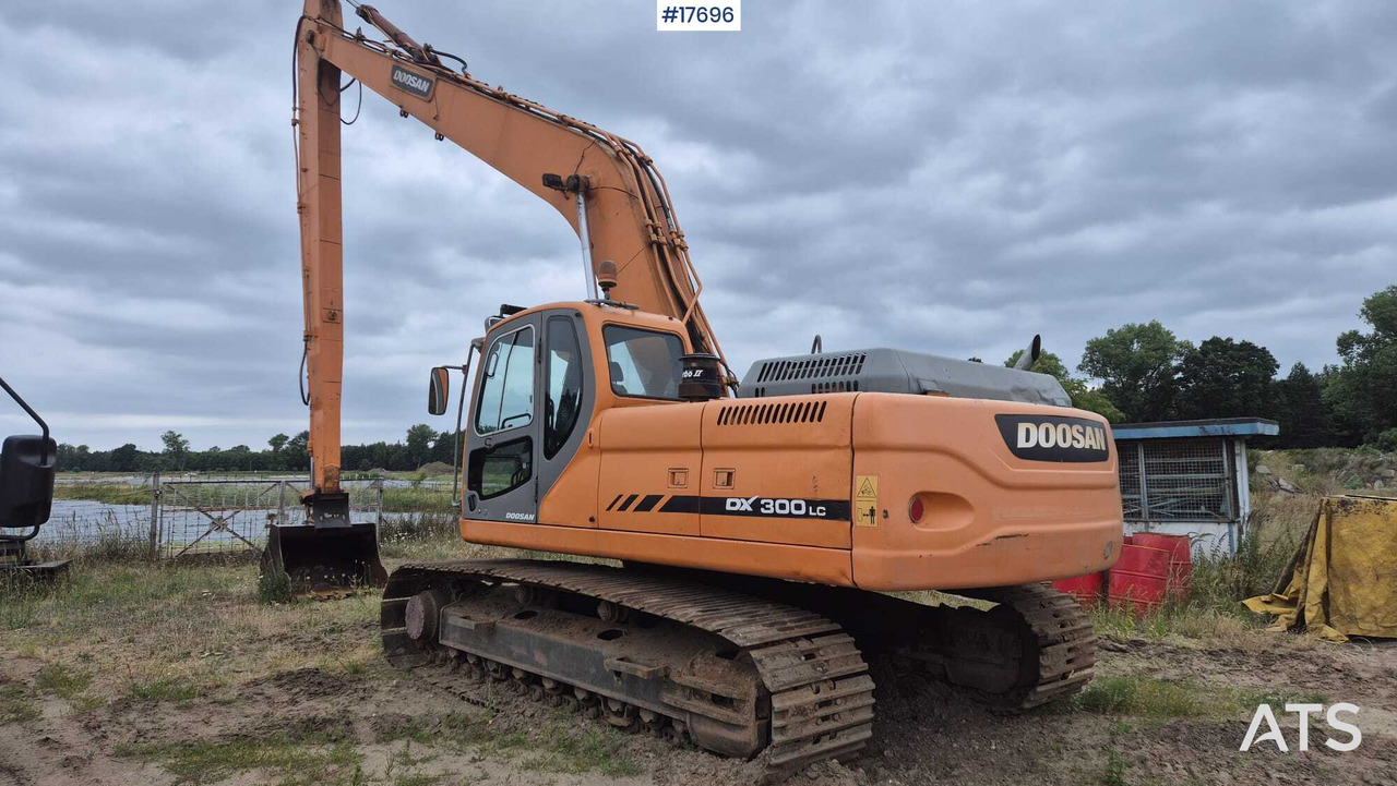 2006 Doosan DX 300 LC - Kāpurķēžu ekskavators: foto 2 2006 Doosan DX 300 LC - Kāpurķēžu ekskavators: foto 2