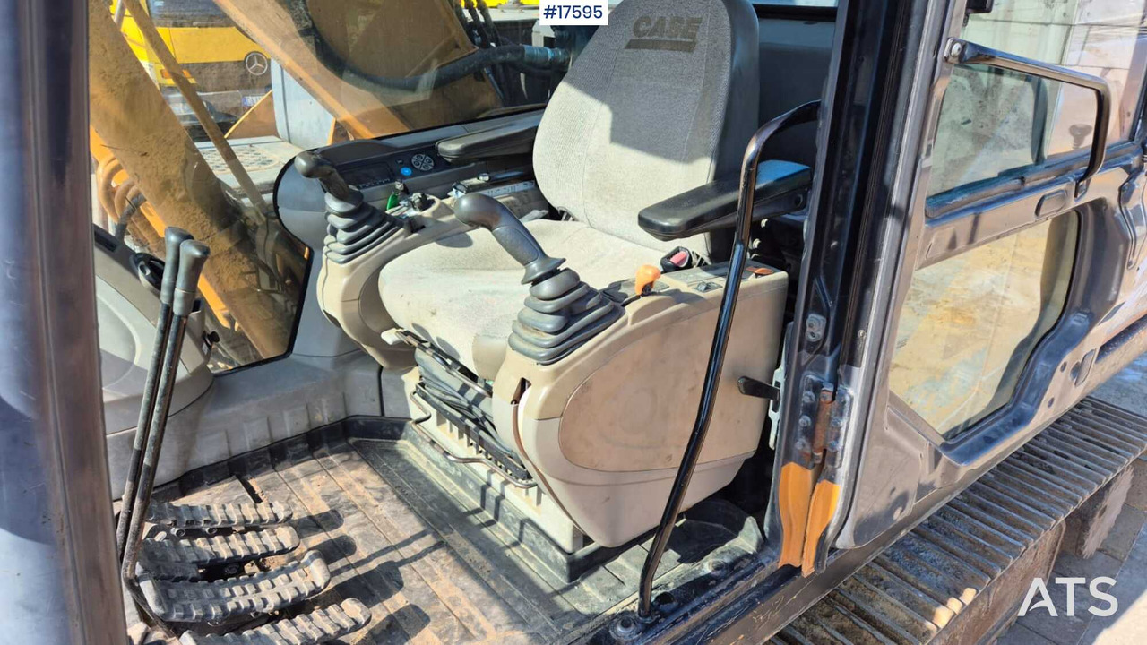 Kāpurķēžu ekskavators 2008 Case  CX210B: foto 19