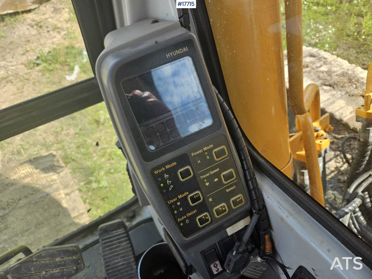Kāpurķēžu ekskavators 2008 Hyundai 250 LC- 7A: foto 16