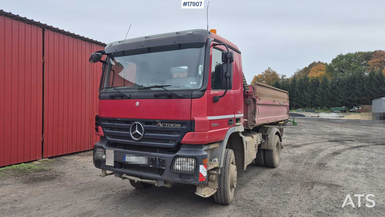 2008 Mercedes-Benz Actros 1844 - Kravas automašīna pašizgāzējs: foto 1 2008 Mercedes-Benz Actros 1844 - Kravas automašīna pašizgāzējs: foto 1
