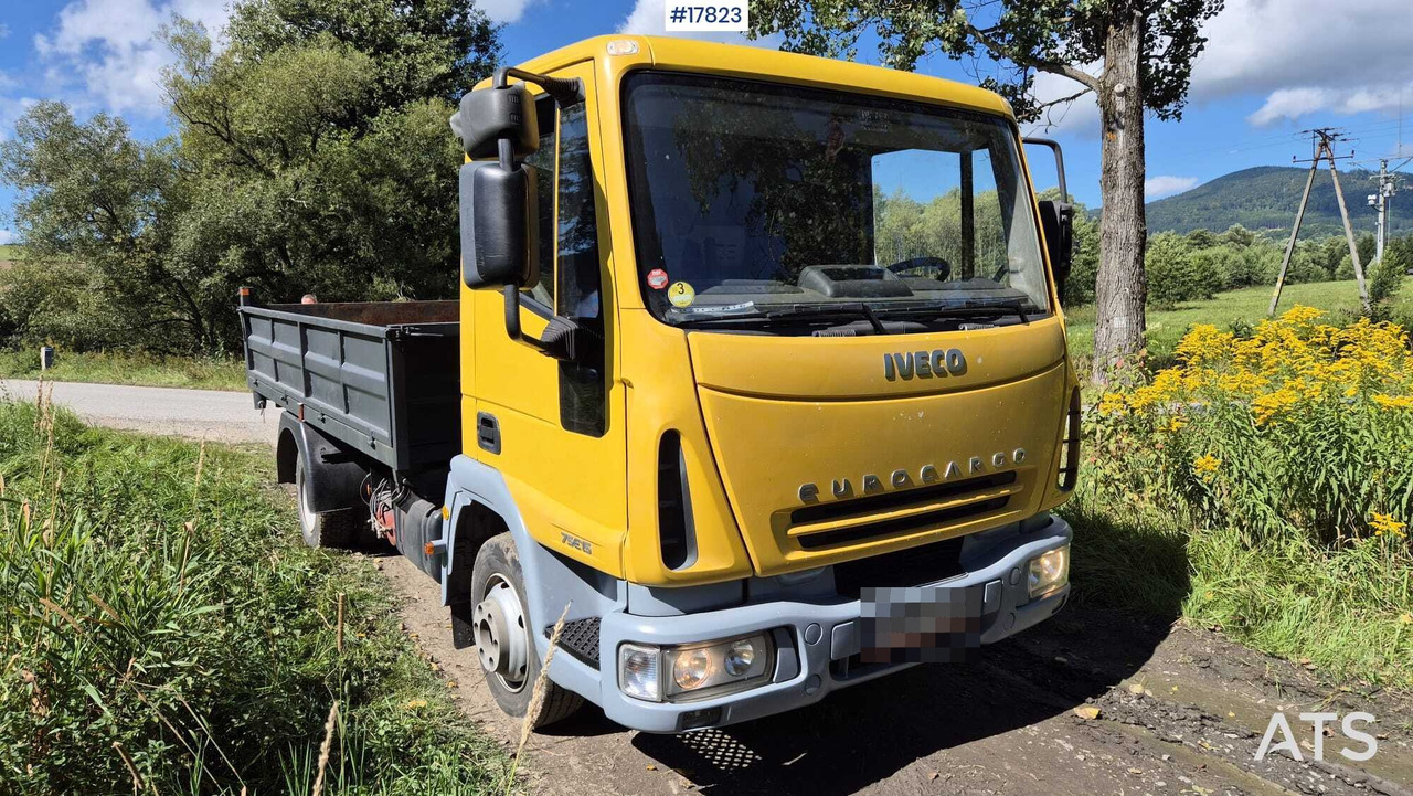 IVECO 75E15 EURO CARGO tipper (2003) - Kravas automašīna pašizgāzējs: foto 1 IVECO 75E15 EURO CARGO tipper (2003) - Kravas automašīna pašizgāzējs: foto 1