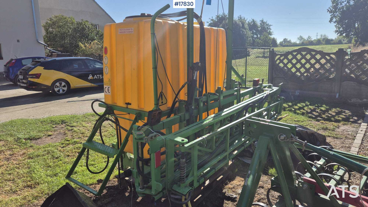 Trailed field sprayer 1000L SKOTAREK P326 (2013) - Uzkarināmais miglotājs: foto 4 Trailed field sprayer 1000L SKOTAREK P326 (2013) - Uzkarināmais miglotājs: foto 4