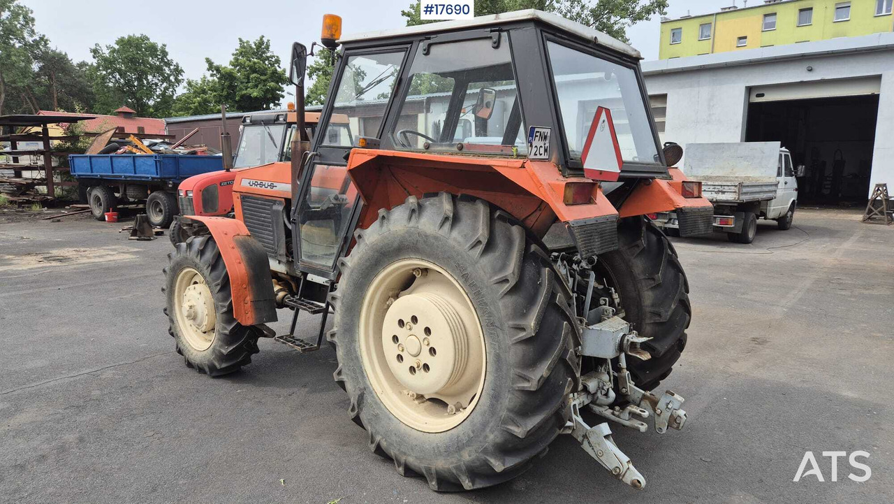 URSUS 914 tractor (1989) - Traktors: foto 5 URSUS 914 tractor (1989) - Traktors: foto 5