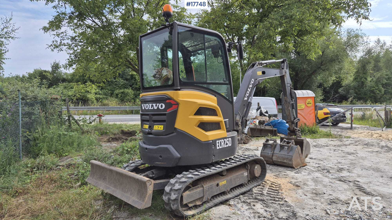 Mini-ekskavators VOLVO ECR25D Mini Crawler Excavator (2021): foto 10