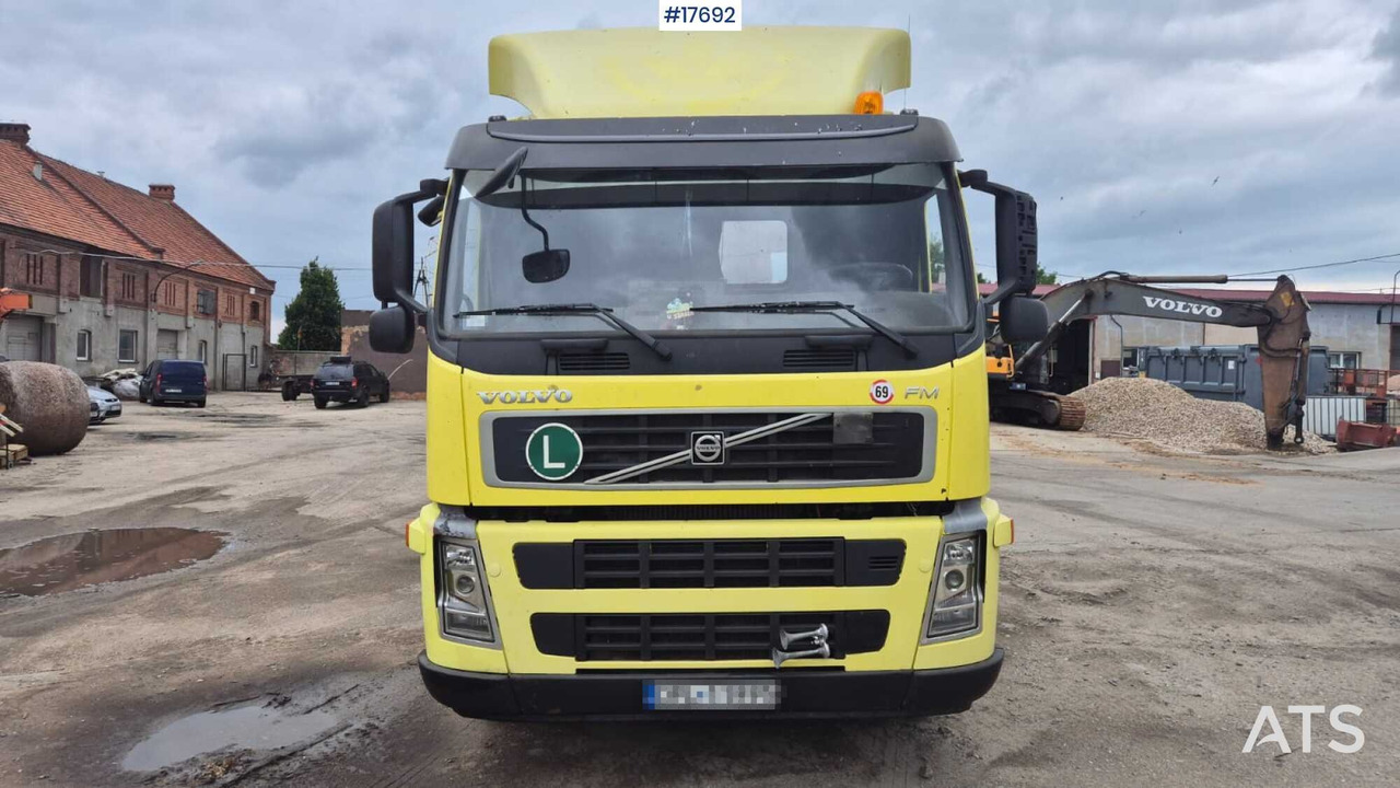VOLVO FM 440 EURO 5 hooklift (2009) - Pacēlājs ar āķi: foto 2 VOLVO FM 440 EURO 5 hooklift (2009) - Pacēlājs ar āķi: foto 2