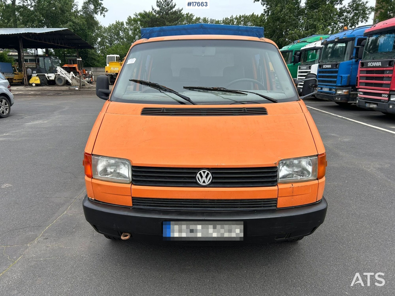 Volkswagen Transporter 1.9D double cab with box body (1992) - Furgons ar tentu, Kravas-pasažieru furgons: foto 2 Volkswagen Transporter 1.9D double cab with box body (1992) - Furgons ar tentu, Kravas-pasažieru furgons: foto 2
