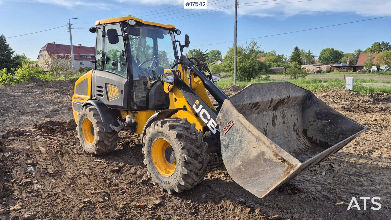 Wheel loader JCB 407 T4 (2018) - Riteņu iekrāvējs: foto 1 Wheel loader JCB 407 T4 (2018) - Riteņu iekrāvējs: foto 1