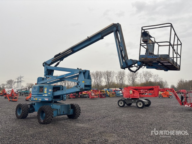 2007 Genie Z-60/34 4WD Diesel Articulating Boom Lift - Izlices pacēlājs: foto 3 2007 Genie Z-60/34 4WD Diesel Articulating Boom Lift - Izlices pacēlājs: foto 3