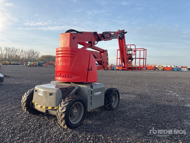 2007 Haulotte HA12PX 2WD Diesel Articulating Boom Lift - Izlices pacēlājs: foto 2 2007 Haulotte HA12PX 2WD Diesel Articulating Boom Lift - Izlices pacēlājs: foto 2