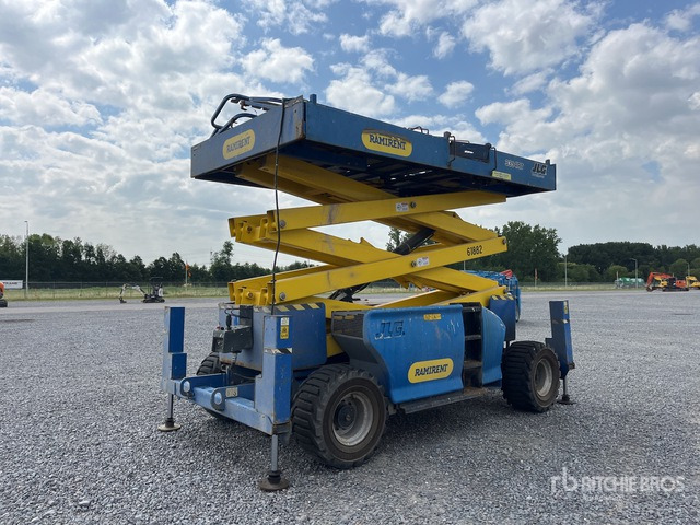 2008 JLG 3394 RT 4x4 Diesel Scissor Lift - Šķērveida pacēlājs: foto 2 2008 JLG 3394 RT 4x4 Diesel Scissor Lift - Šķērveida pacēlājs: foto 2